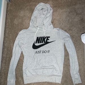 Women’s lightweight Nike Hoodie